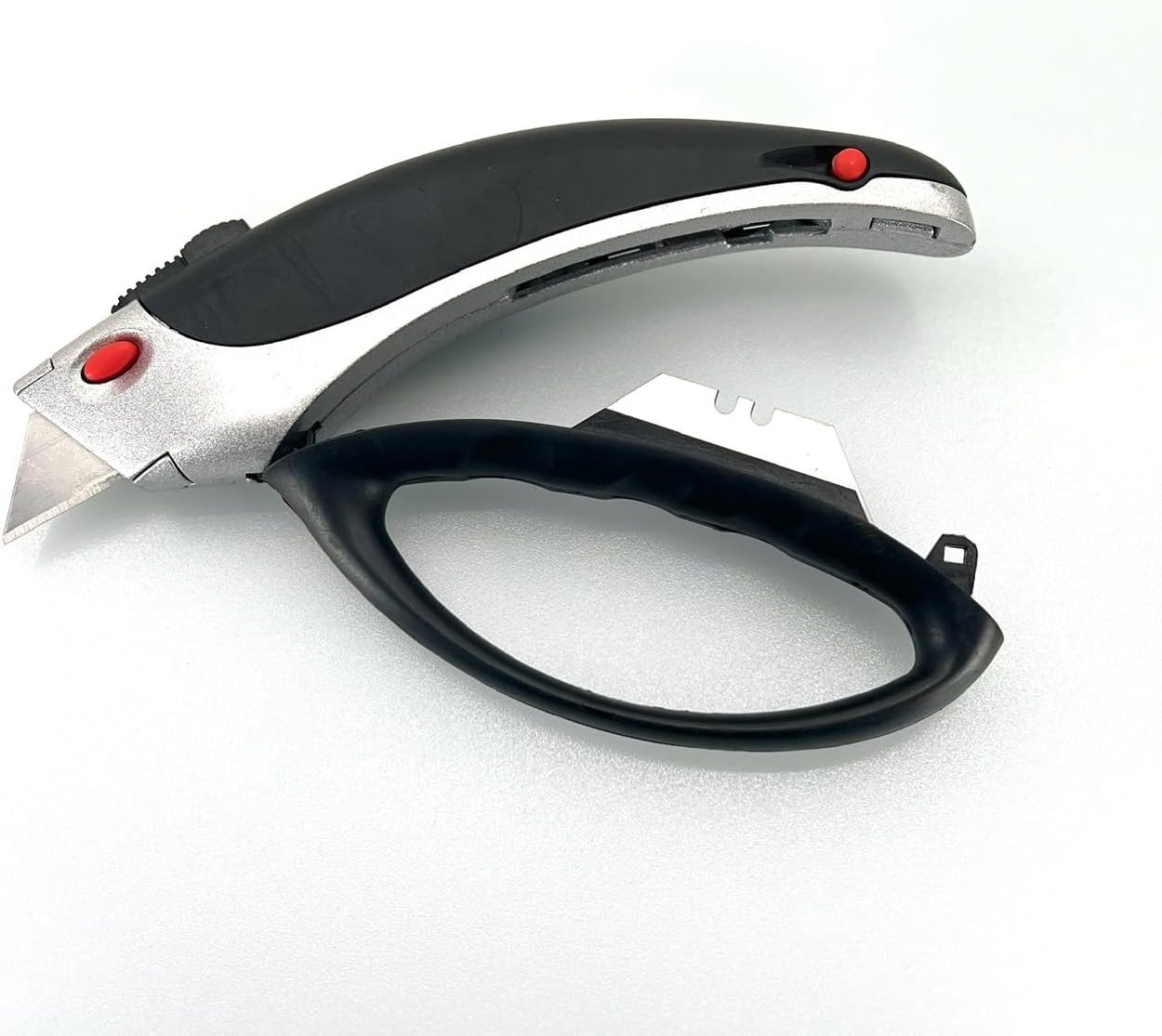 Retractable Utility Knife w/ Hand Guard - Features Extra Blade Storage & Knuckle Protection - EP-285